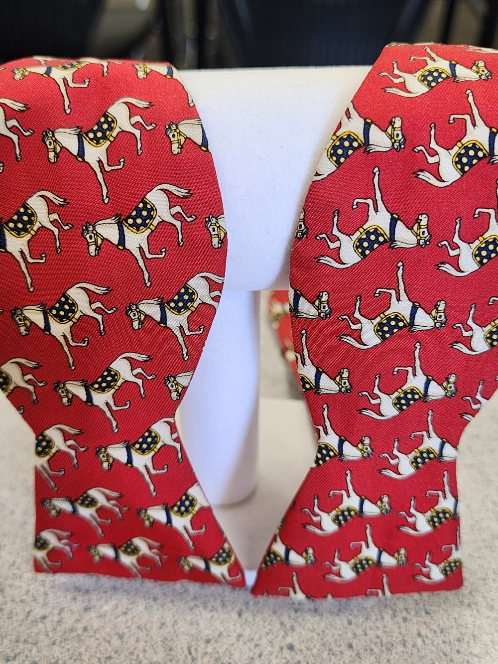 Brooks Brothers Makers Vintage Silk Carousel Horse Bow Tie Red Equestrian